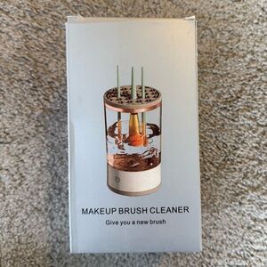 Makeup Brush Cleaner